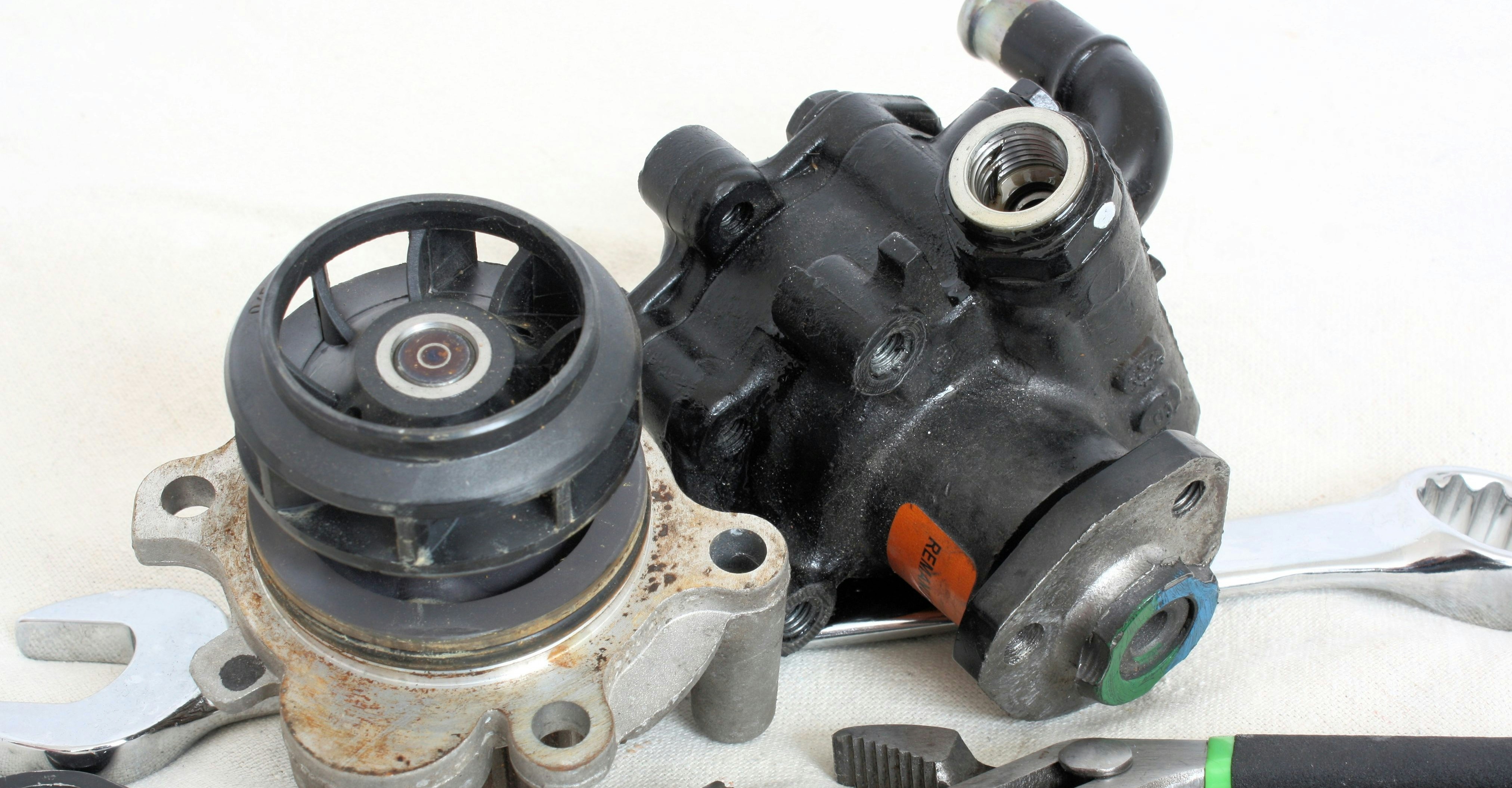 Servopumpe instandsetzen ✔️ Reparatur statt Austausch für elektrische & hydraulische Systeme