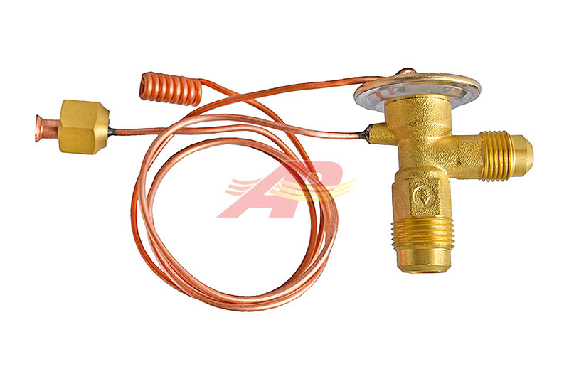 Expansionsventil, 0018310199-03 | AH144896, AH80191, 1072136M91, 7022304