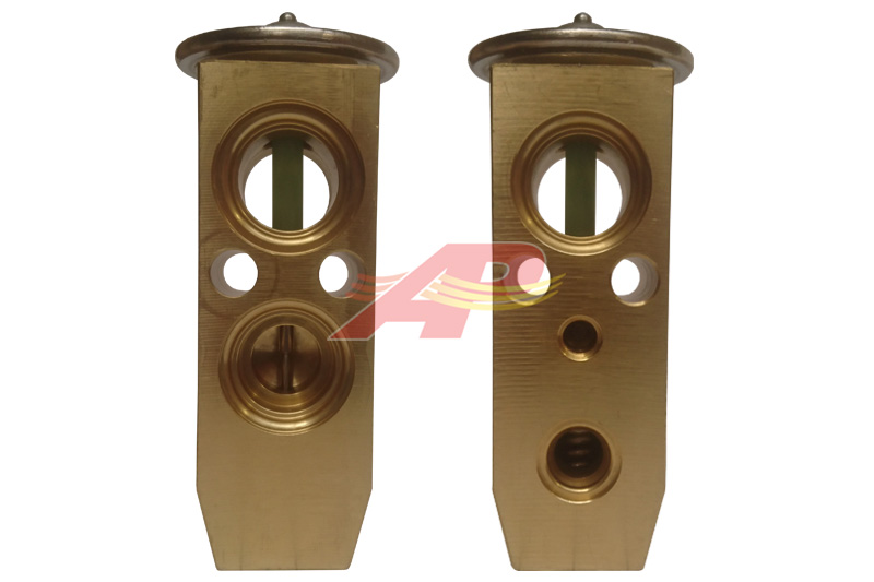 Expansionsventil Volvo VOE14509331, 14509331 | 0018310227-03